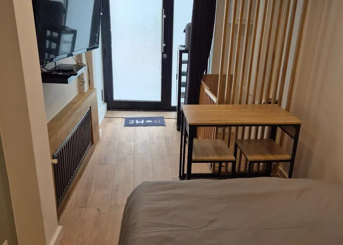 Escapespaparis Love hotel *